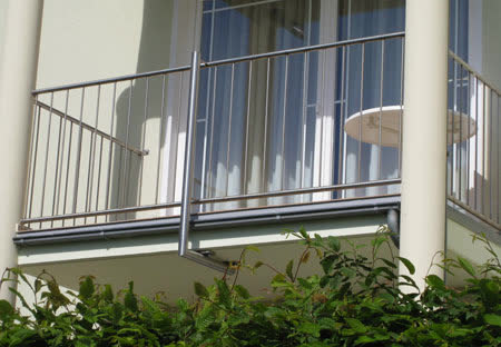 Edelstahlbalkon