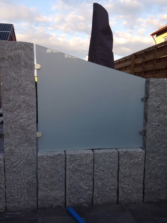 Punktlighed let at blive såret Unødvendig Sichtschutz Terrasse mit Granit und Glas