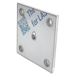 Geschliffene Edelstahl Ankerplatte - 120 x 120 x 6 mm und mit 5 Bohrungen