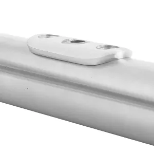 V2A Anschraubplatte auf einem 33,7 mm Rohr