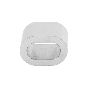 Nahaufnahme einer Edelstahl Pressklemme für 6 mm Seil