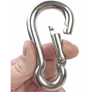 Karabiner mit geöffnetem Verschluß