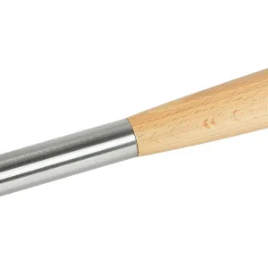 Treppensprosse - Detailbild vom Übergang zwischen Holz und Edelstahl