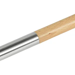 Übergang der Treppensprosse von Holz auf Edelstahl